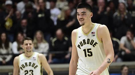 No. 1 Purdue routs Eastern Kentucky 80-53 to improve to 12-0